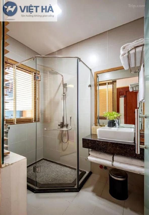 Viet Ha Hotel ホーチミン市 エクステリア 写真